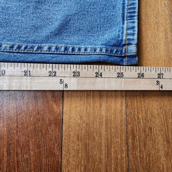 L.L. Bean Medium Wash High Rise Relaxed Fit Jeans Size 10 Petite - Picture 12 of 16